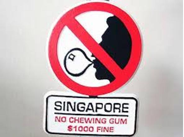 singapore chewing gum leggi divieto cibo